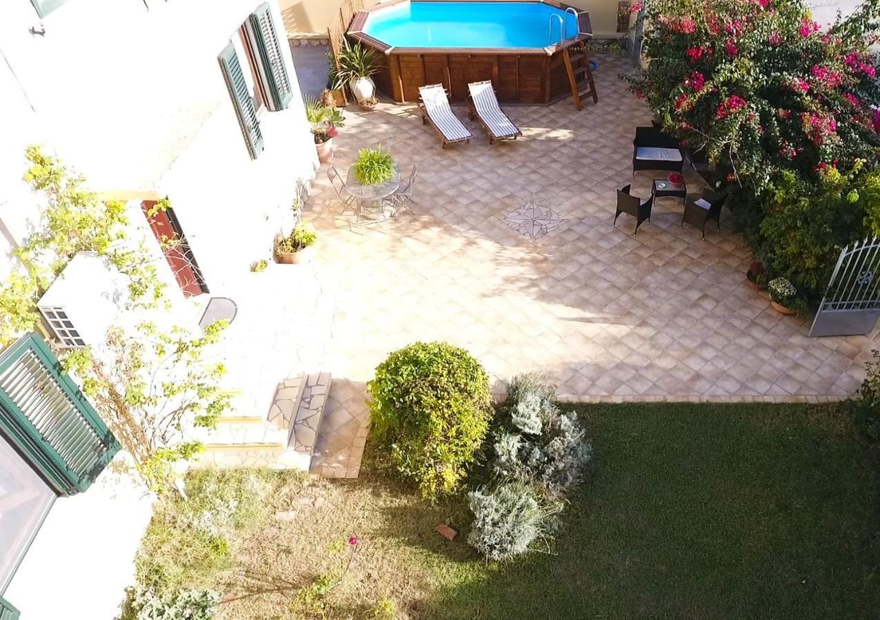 B&B Del Viale Bacu Abis Dış mekan fotoğraf
